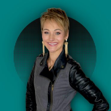 BBV-Headshots-Betsy-G-10-20-25.jpg